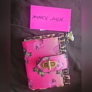 Betsey Johnson Pink and LEOPORD Floral Wallet *BRAND NEW!*